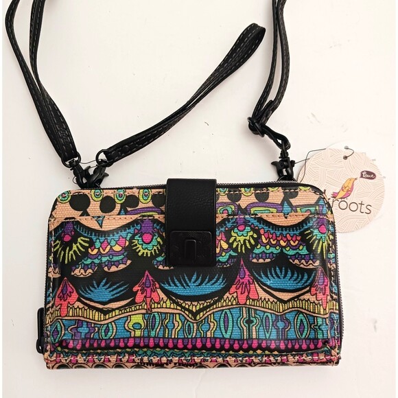 NWT Sakroots Artist Circle Lg Crossbody/Wristlet Smartphone Wallet  7.5X4.5 - Picture 2 of 13